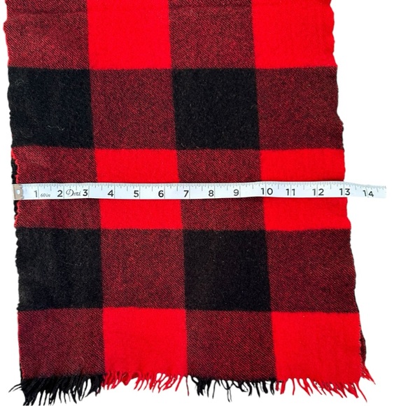 Phenix Classic Tartan 100% Lambswool Scarf Buffalo Plaid Red Black Cozy Winter - Picture 3 of 4